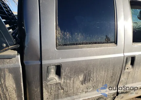 2002 Ford F250 Super Duty z USA, uszkodzony, nr VIN 1FTNW21FX2ED46131